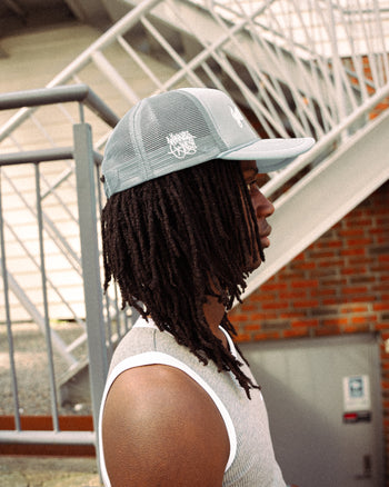 GREY TRUCKER CAP