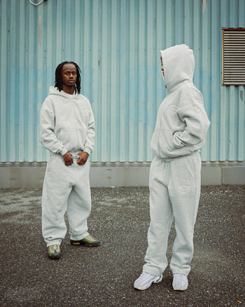 GREY CREST LOGO PANTS